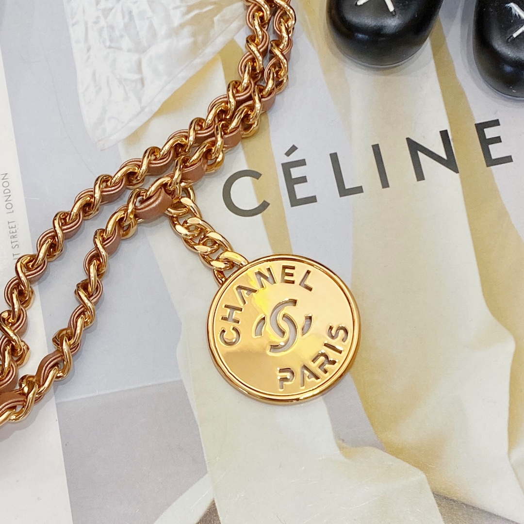 Chanel 22 Mini Handbag AS3980 Shiny Calfskin & Gold-Tone Metal Copper
