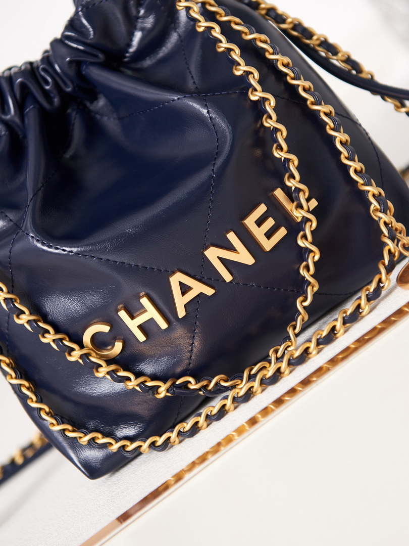 Chanel 22 Mini Handbag AS3980 Shiny Calfskin & Gold-Tone Metal Royal blue