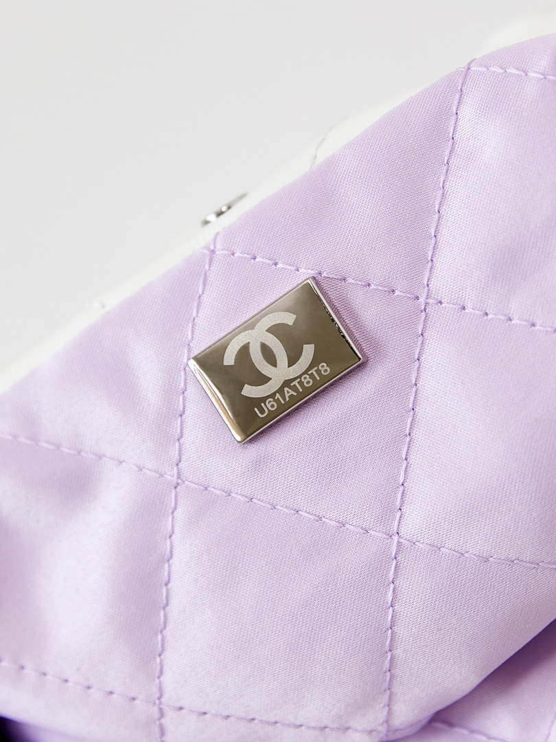 Chanel 22 Mini Handbag Patent Gradient Calfskin Lacquered Metal AS3980 White & Light Purple