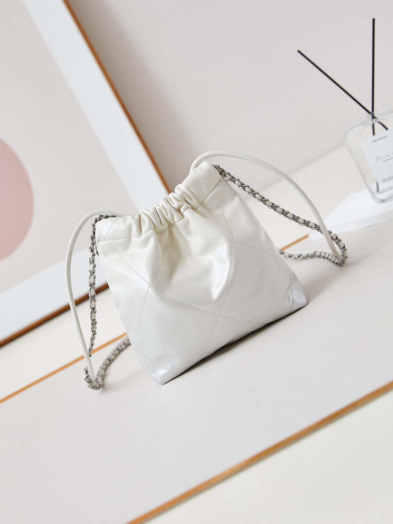 Chanel 22 Mini Handbag Patent Gradient Calfskin Lacquered Metal AS3980 White & pink silver