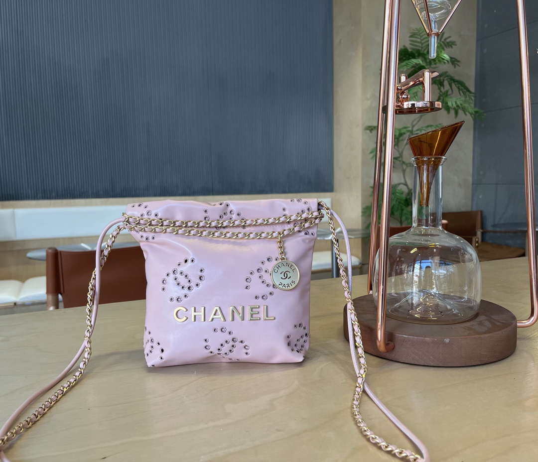 Chanel 22 Mini Handbag  Shiny Calfskin & Gold-Tone Metal AS3980 Pink