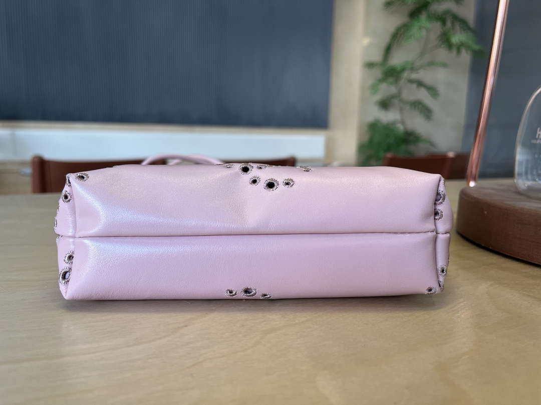 Chanel 22 Mini Handbag  Shiny Calfskin & Gold-Tone Metal AS3980 Pink - Default Title - View 6