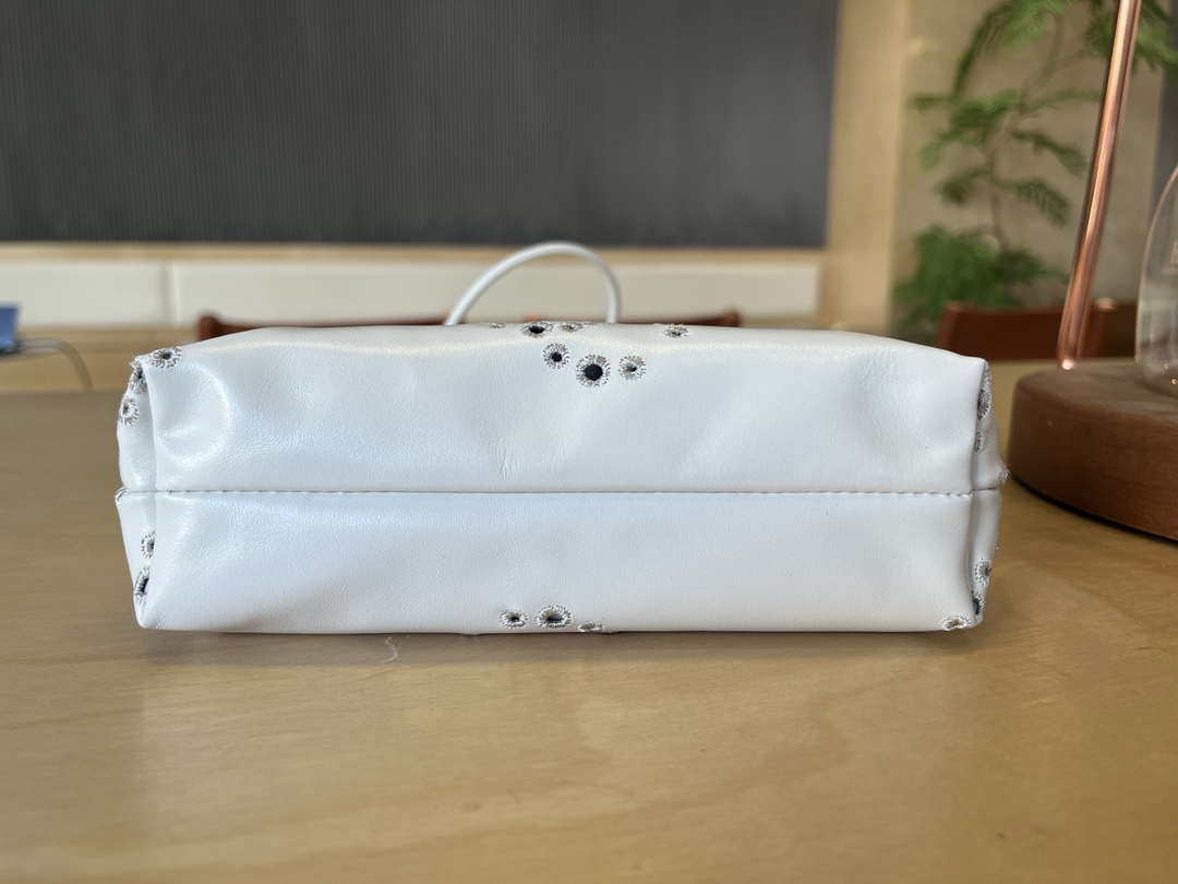 Chanel 22 Mini Handbag  Shiny Calfskin & Gold-Tone Metal AS3980 White - Default Title - View 6