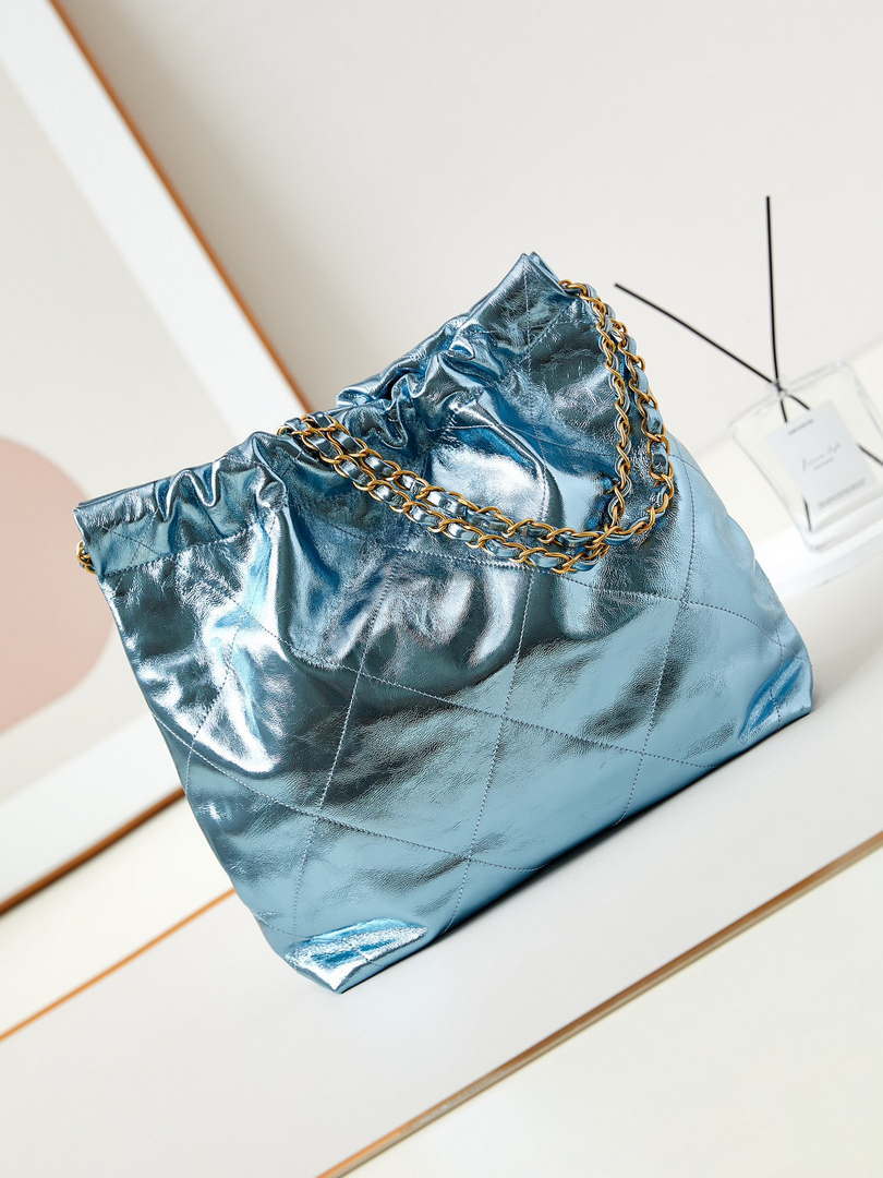 Chanel 22 Small Handbag Fantasy color Calfskin & Gold-Tone Metal AS3260 Blue - Default Title - View 5