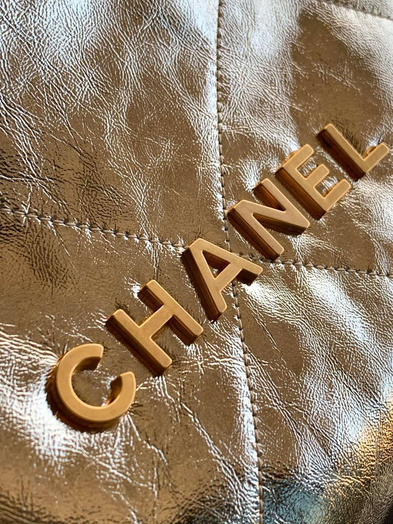 Chanel 22 Small Handbag Fantasy color Calfskin & Gold-Tone Metal AS3260 Gold - Default Title - View 5