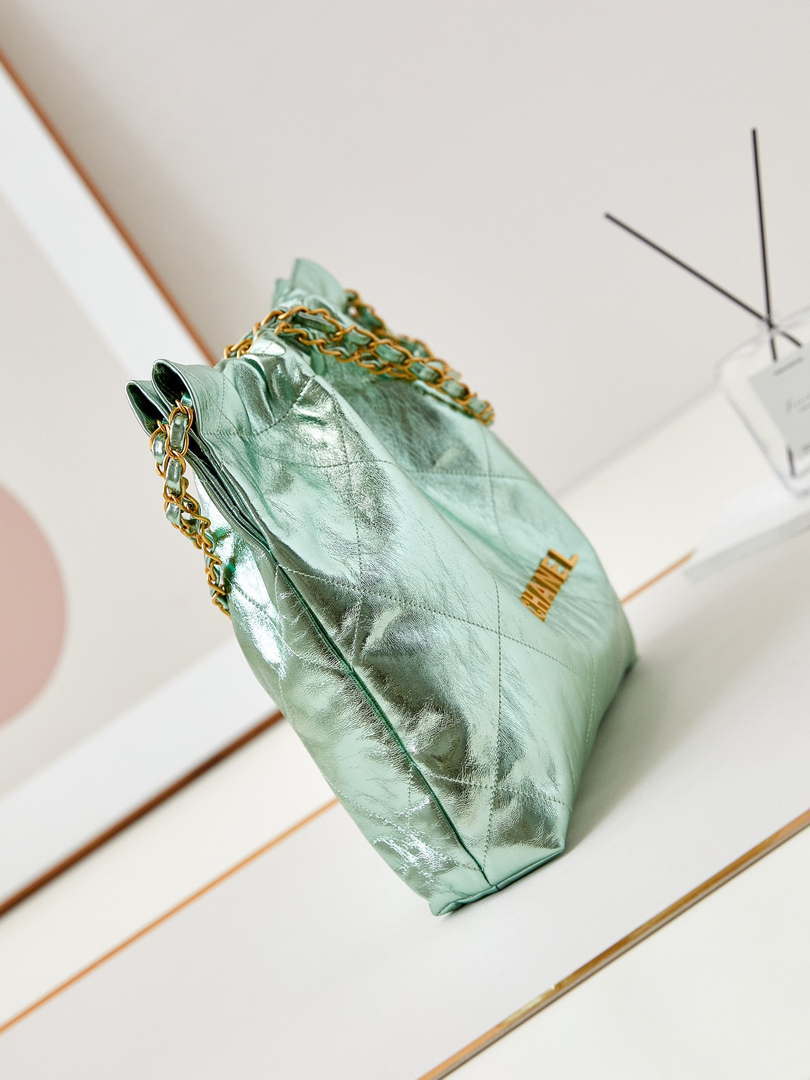 Chanel 22 Small Handbag Fantasy color Calfskin & Gold-Tone Metal AS3260 Green - Default Title - View 3