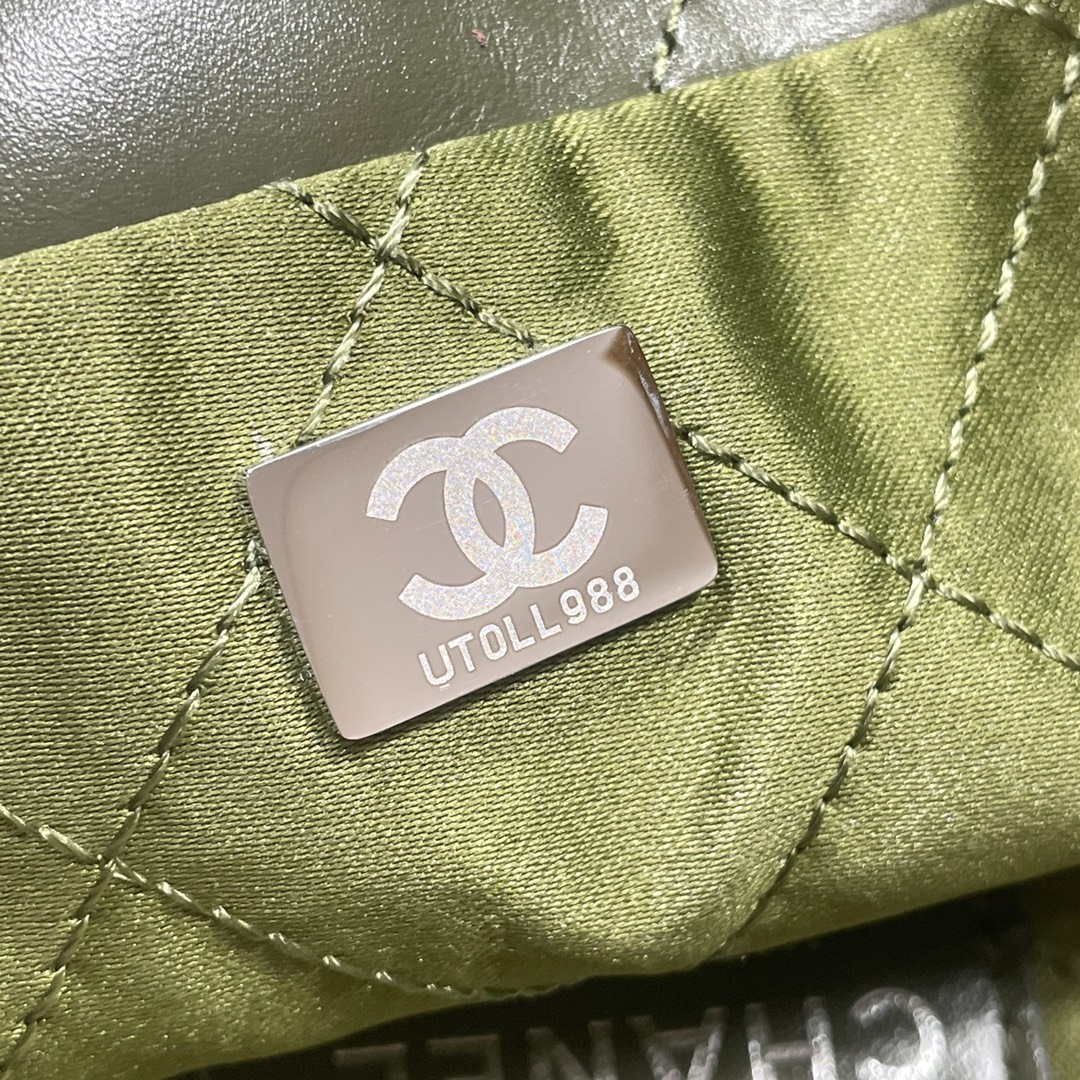 Chanel 22 Small Handbag Shiny Calfskin AS3260 Dark Green - Default Title - View 8