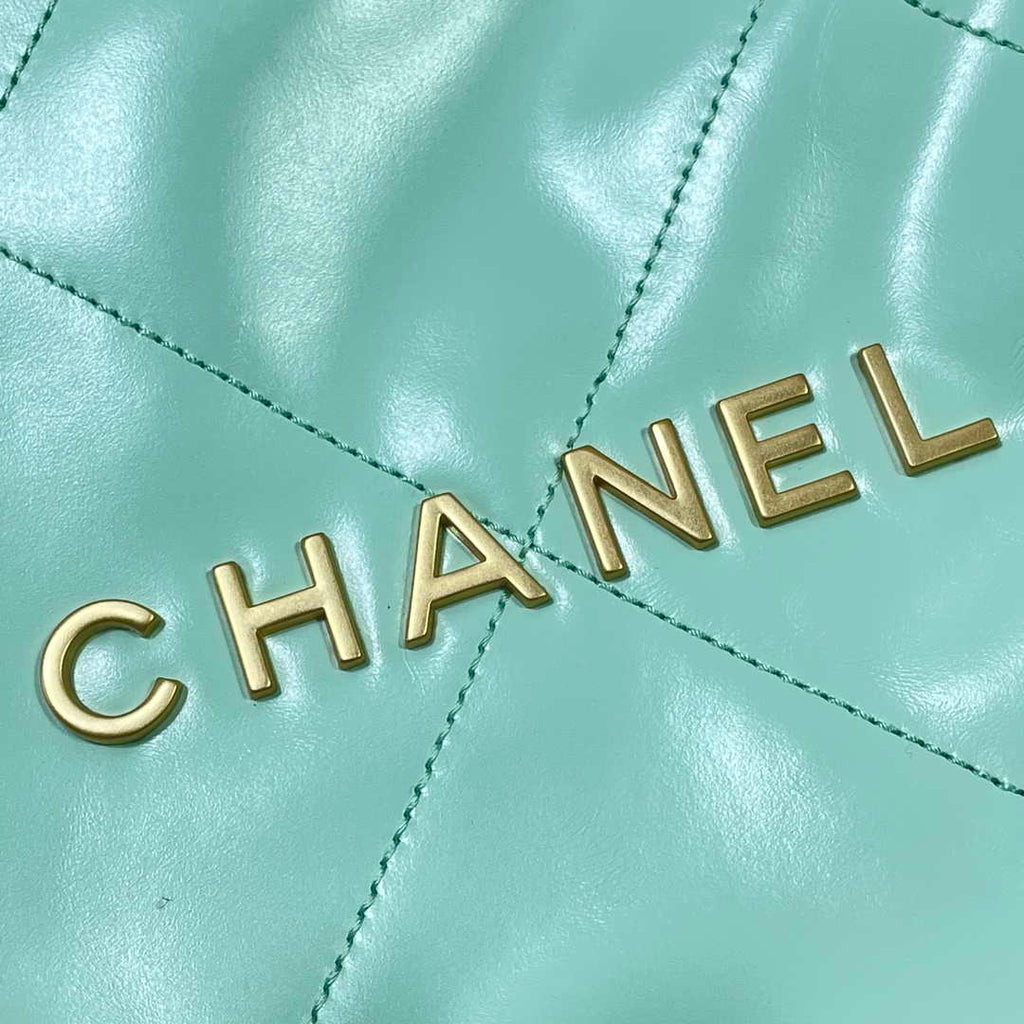 Chanel 22 Small Handbag Shiny Calfskin AS3260 Mint Green