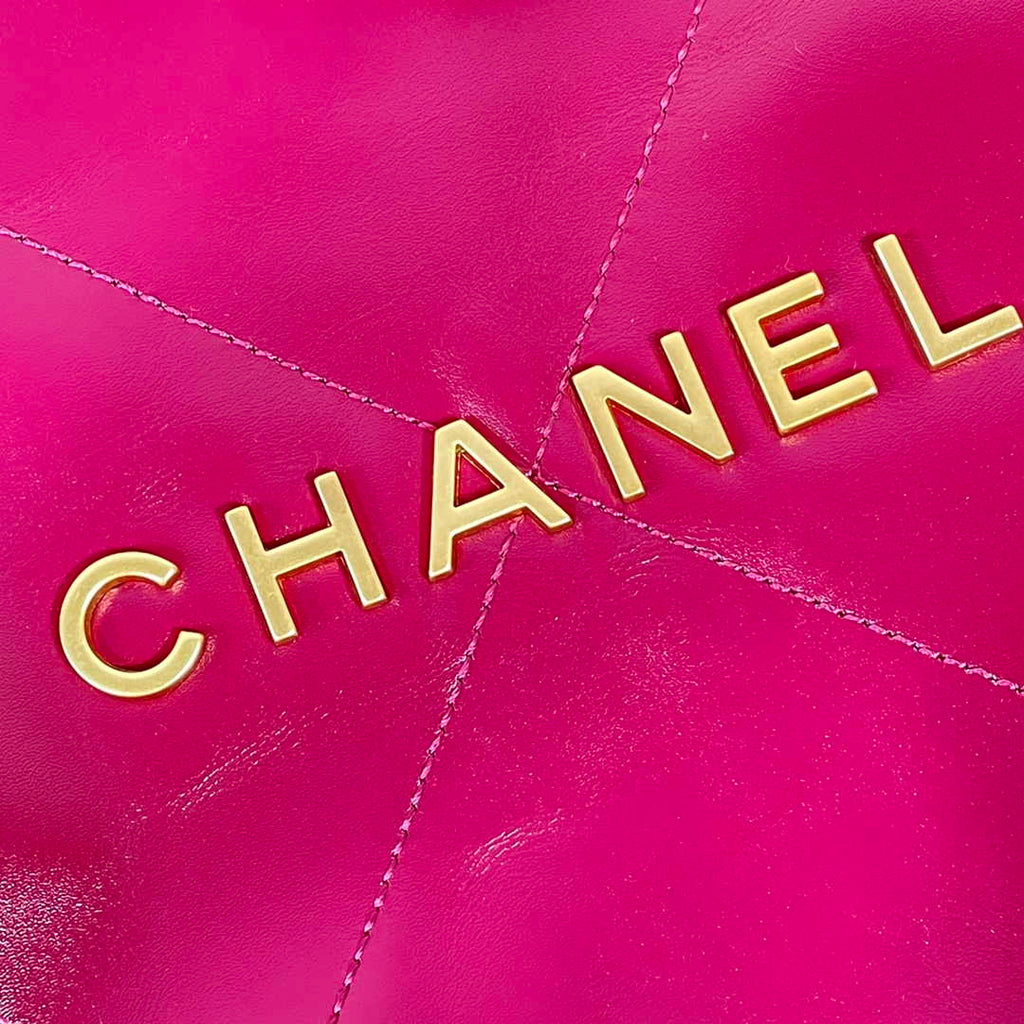 Chanel 22 Small Handbag Shiny Calfskin AS3260 Rose Red