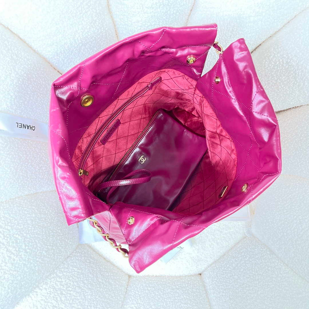Chanel 22 Small Handbag Shiny Calfskin AS3260 Rose Red