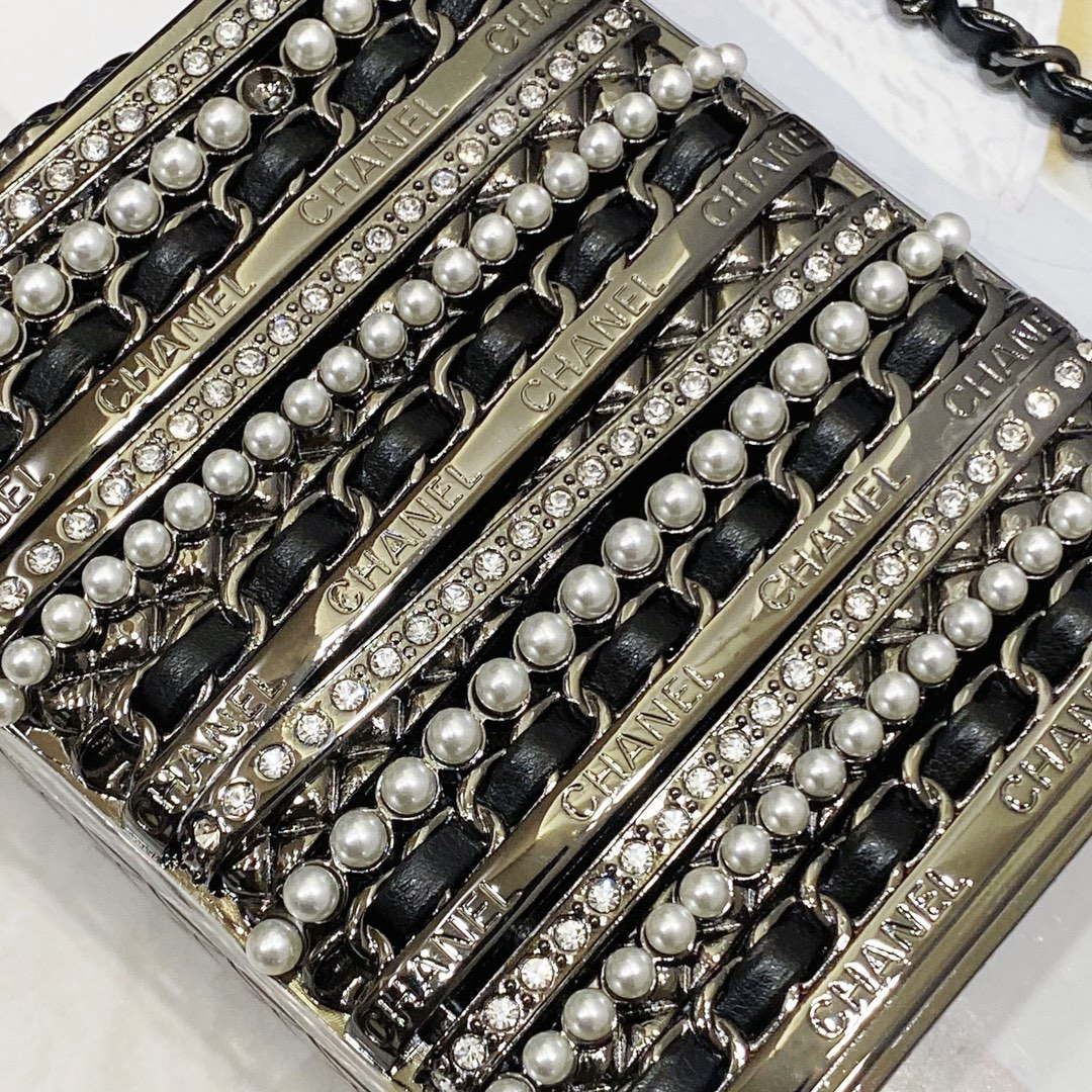 Chanel 22K Evening Bag With Pearls Black and Silver - Default Title - View 8