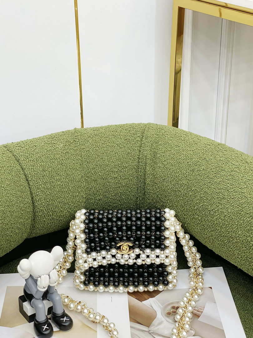 Chanel 22SS summer new collection artificial pearls and glazed pearl strings Black