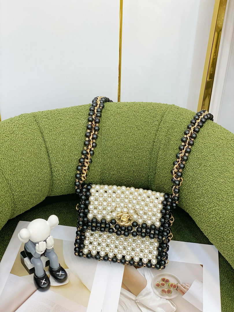 Chanel 22SS summer new collection artificial pearls and glazed pearl strings White - Default Title - View 1