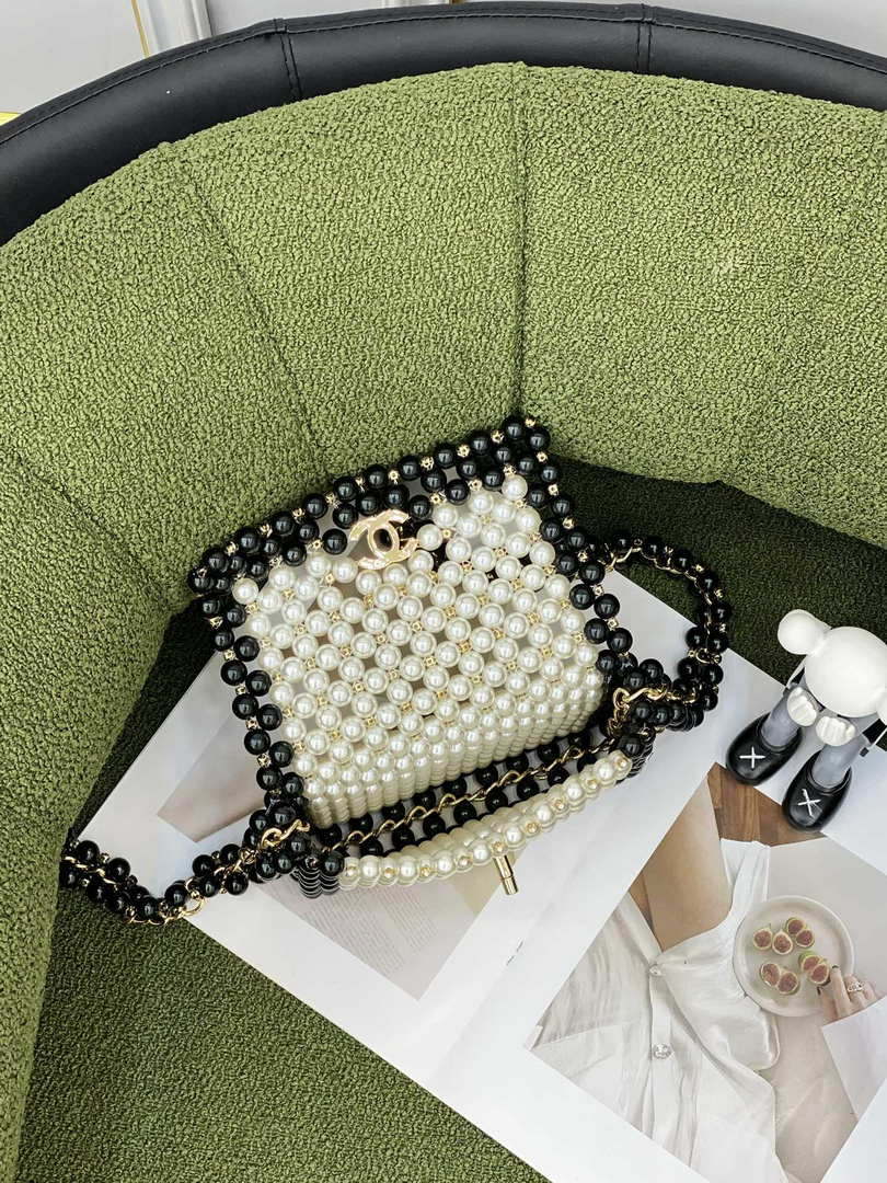 Chanel 22SS summer new collection artificial pearls and glazed pearl strings White