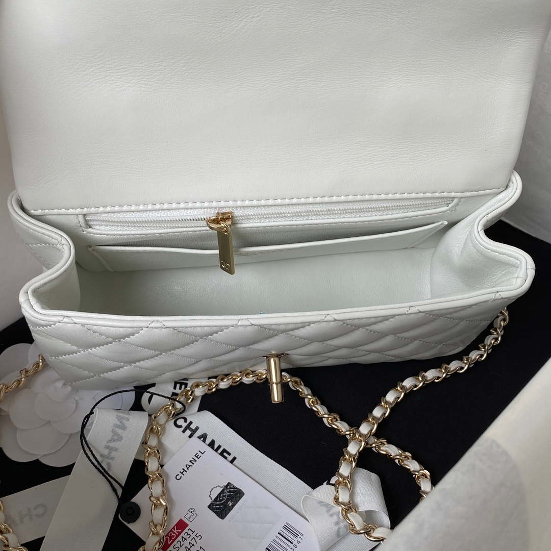 Chanel 23K AS2431 Mini flap Lambskin bag with top handle Whtie