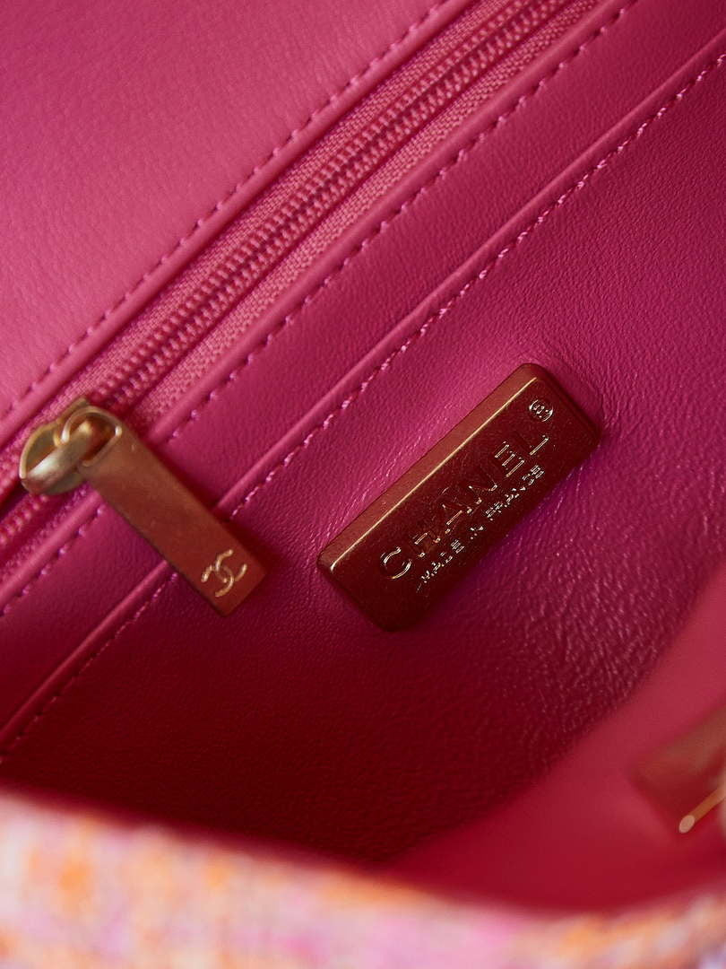 Chanel 24C AS1116 Small Flap bag Woolen A69900 Orange & Pink