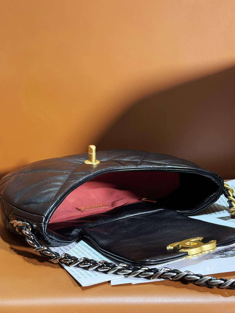 Chanel 24C AS4638 Hobo Bag Lambskin & Gold-Tone Metal Black - Default Title - View 6