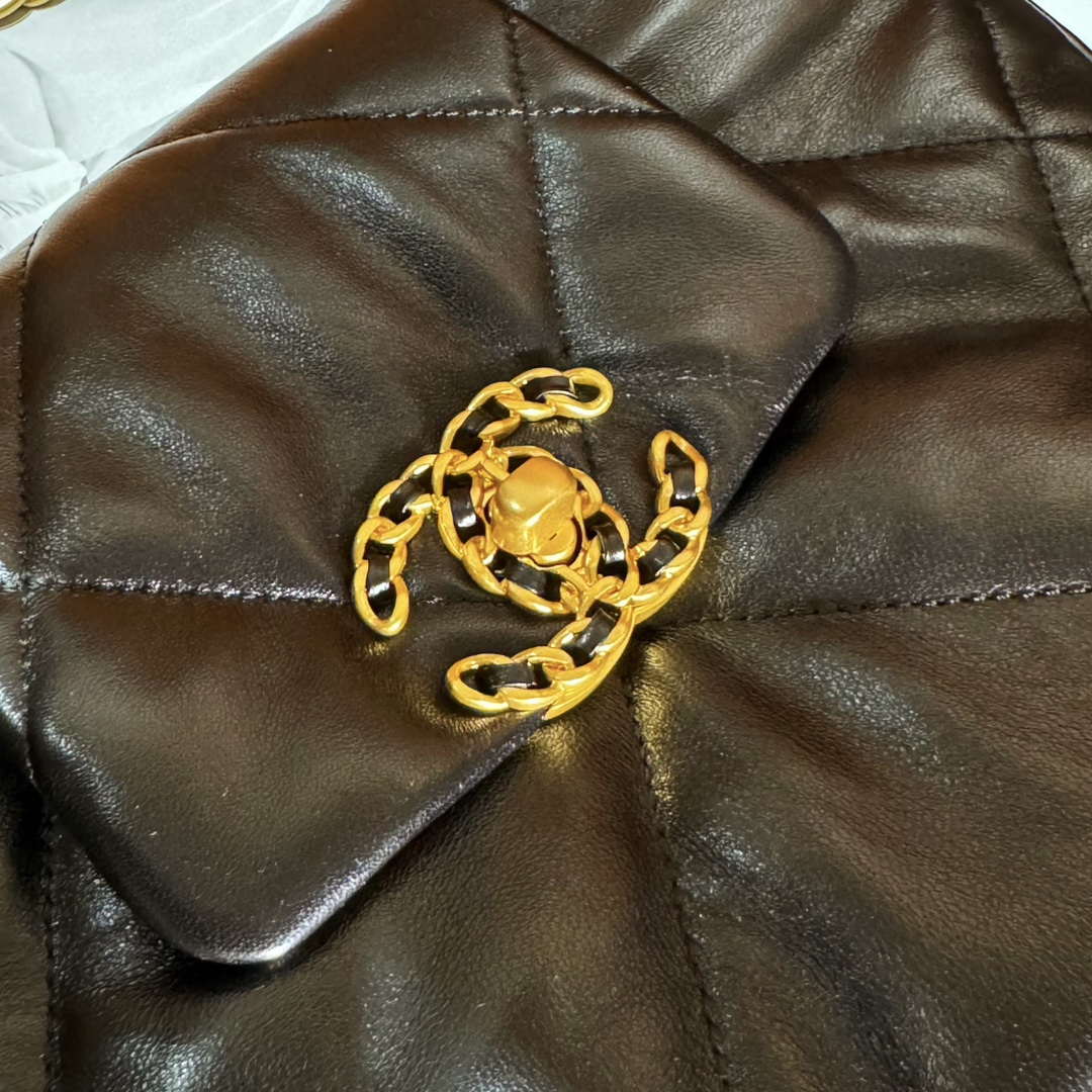 Chanel 24C AS4638 Hobo Bag Lambskin & Gold-Tone Metal Black - Default Title - View 7