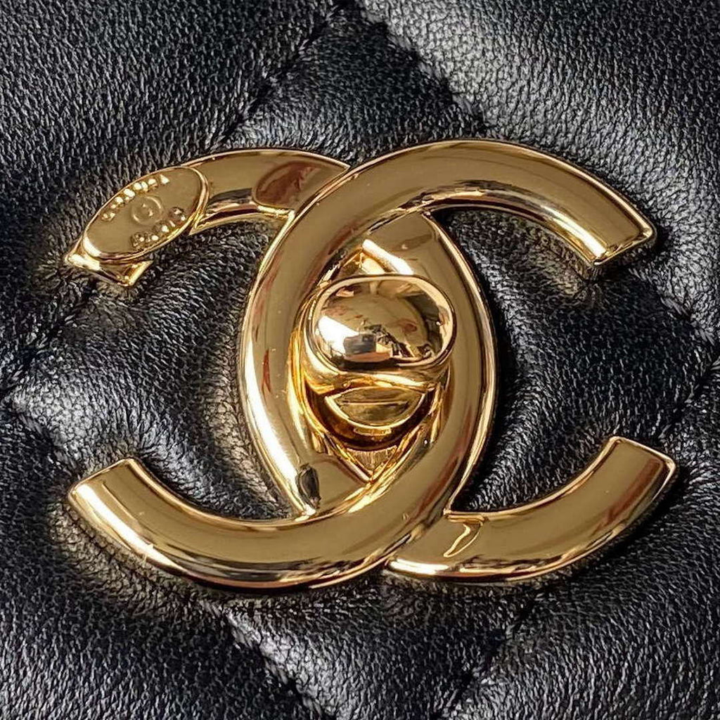 Chanel 24C Trendy CC Flap Bag With Top Handle Lambskin bag A92236 Black Gold