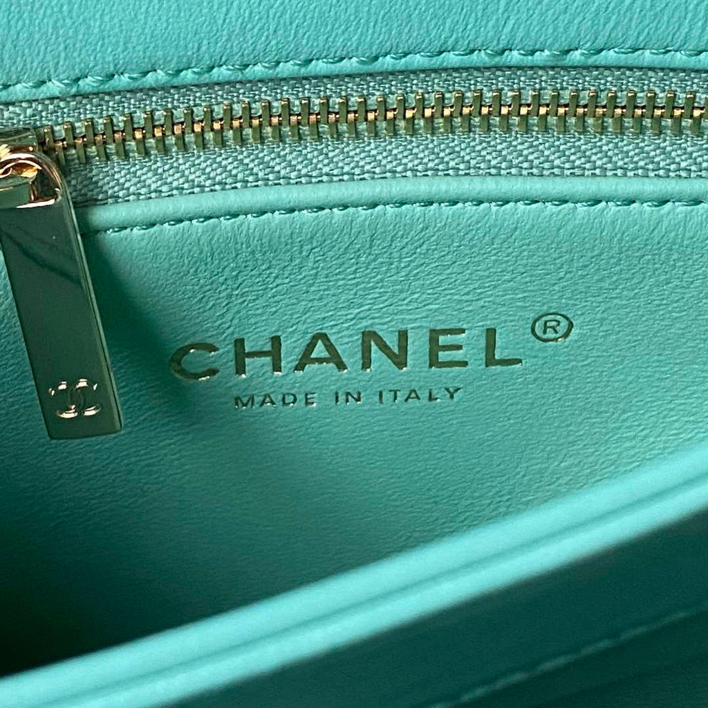 Chanel Trendy 24C Flap Bag With Top Handle Lambskin bag A92236 Blue Gold