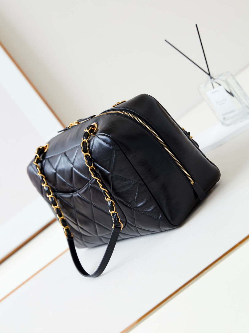 Chanel 24K Bowling Shoulder bowling Bag Gold AS4933 Black