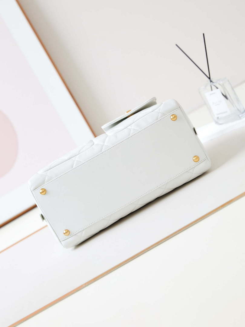 Chanel 24K Bowling Shoulder bowling Bag Gold AS4933 White