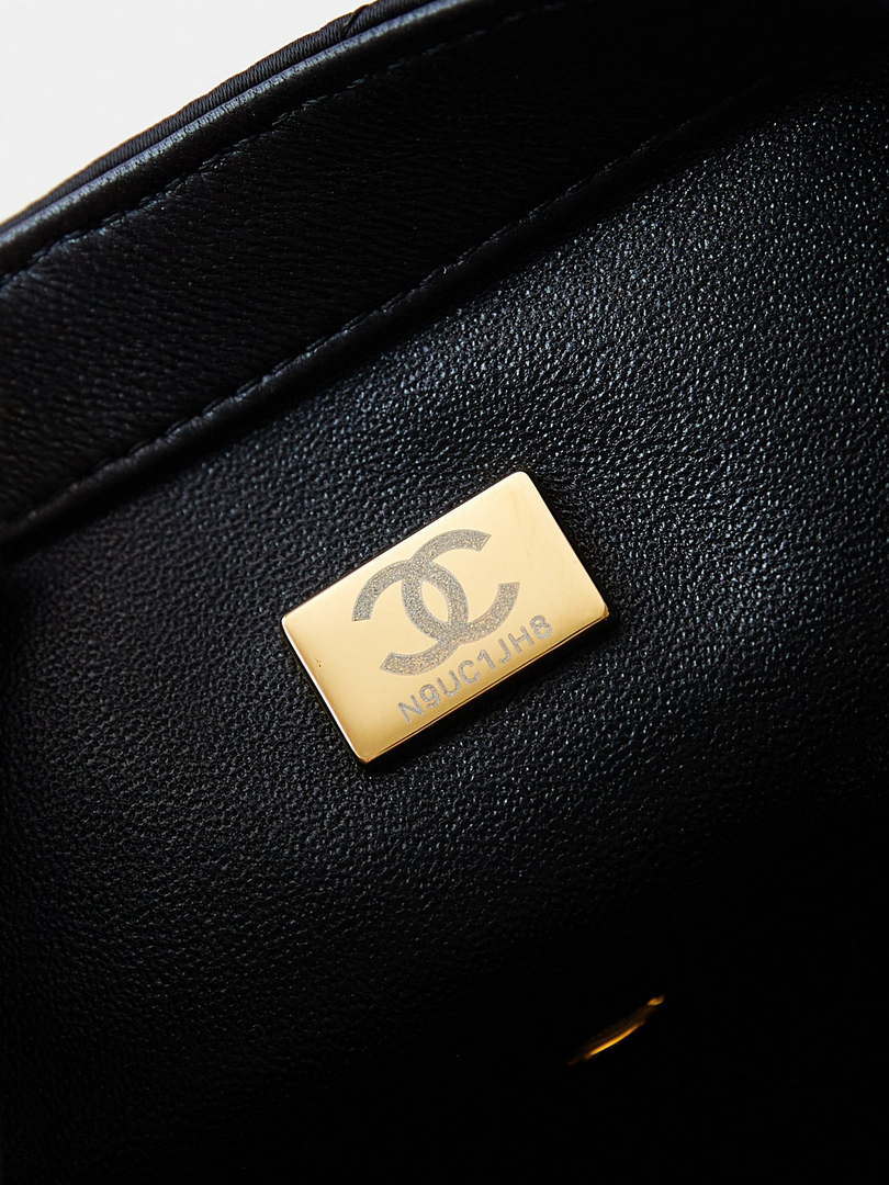 Chanel 24S AS4561 Flap Bag Sequins Gold-Tone Metal Multicolor Black - Default Title - View 9