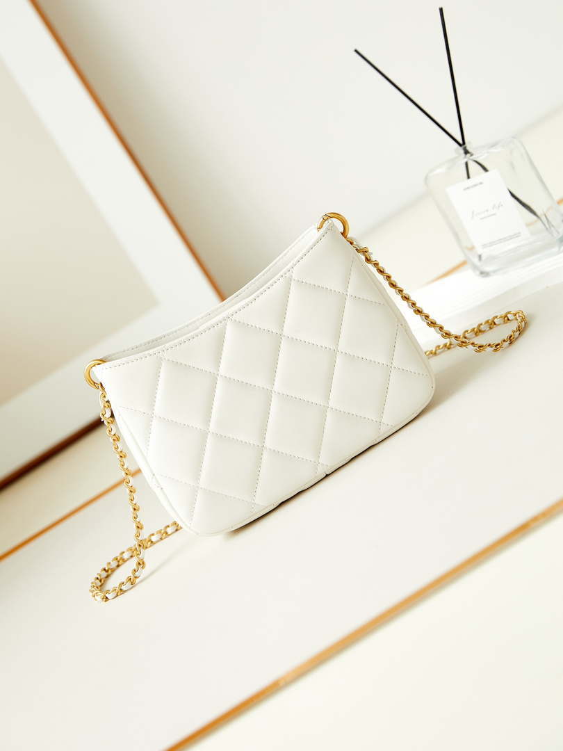 Chanel 24S AS4859 Hobo Bag Lambskin & Gold-Tone Metal Pearl White - Default Title - View 5