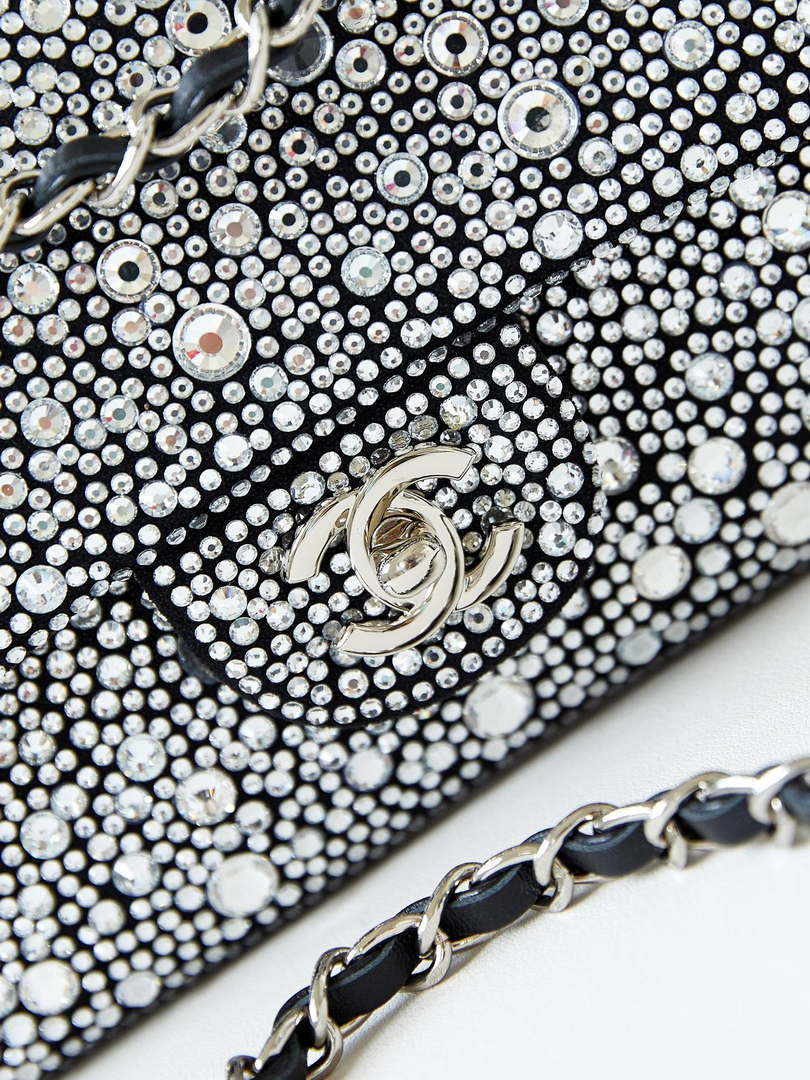Chanel 24SS A01112 Flap Classic Handbag Large diamond inlaid Silver