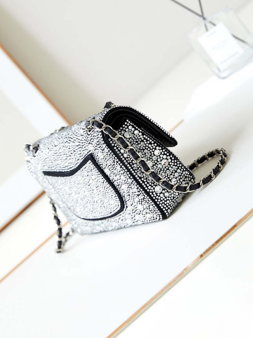 Chanel 24SS A01112 Flap Classic Handbag Large diamond inlaid Silver - Default Title - View 2