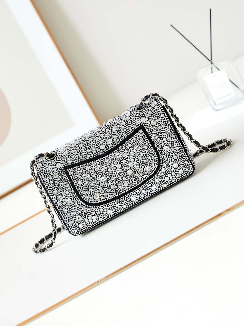 Chanel 24SS A01112 Flap Classic Handbag Large diamond inlaid Silver - Default Title - View 3