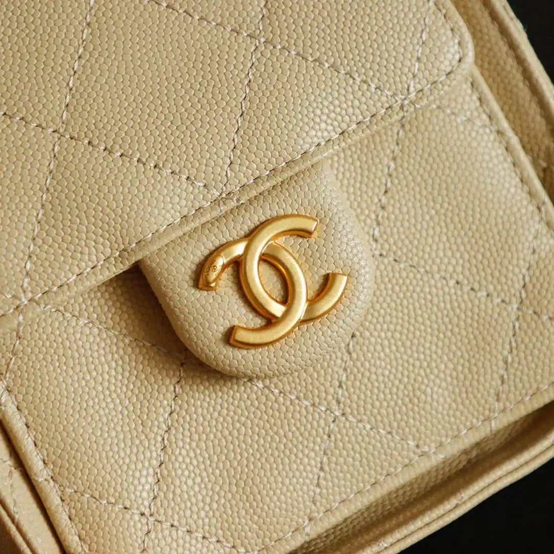 Chanel 25 AS5600 Medium Backpack Grained Calfskin & Gold-Tone Metal Apricot