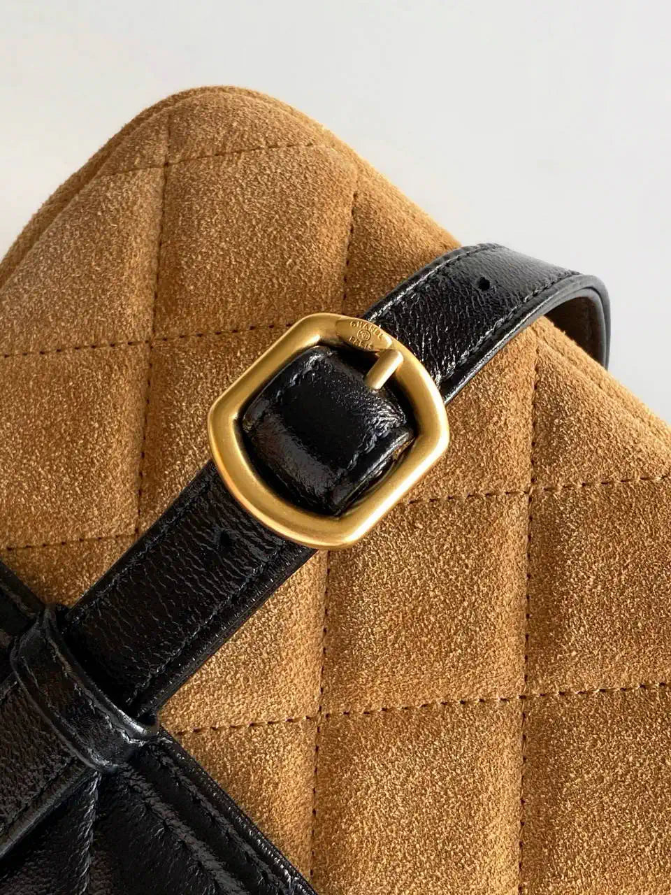 Chanel 25A AP4677 Flap bag Suede &Calfskin Gold-Tone Metal