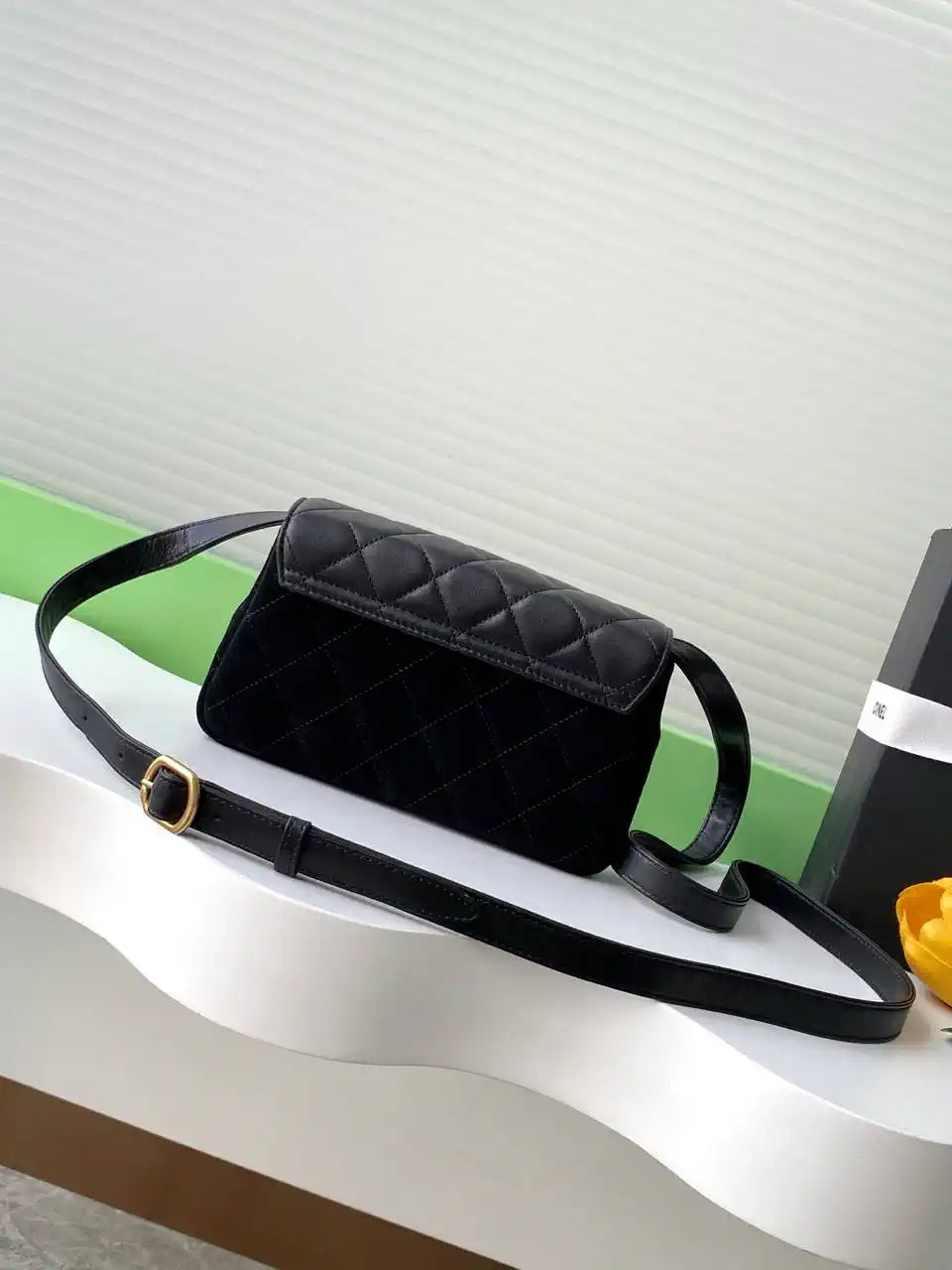 Chanel 25A AP4677 Flap bag Suede &Calfskin Gold-Tone Metal Black