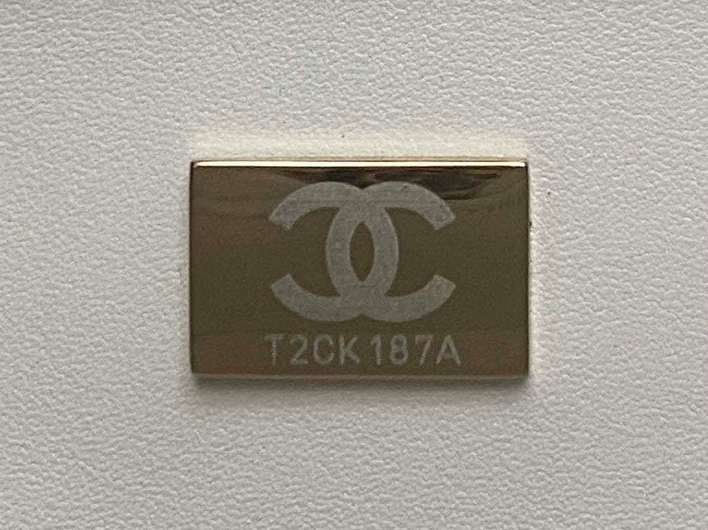 Chanel 25A AS5167 Small box bag Lambskin White