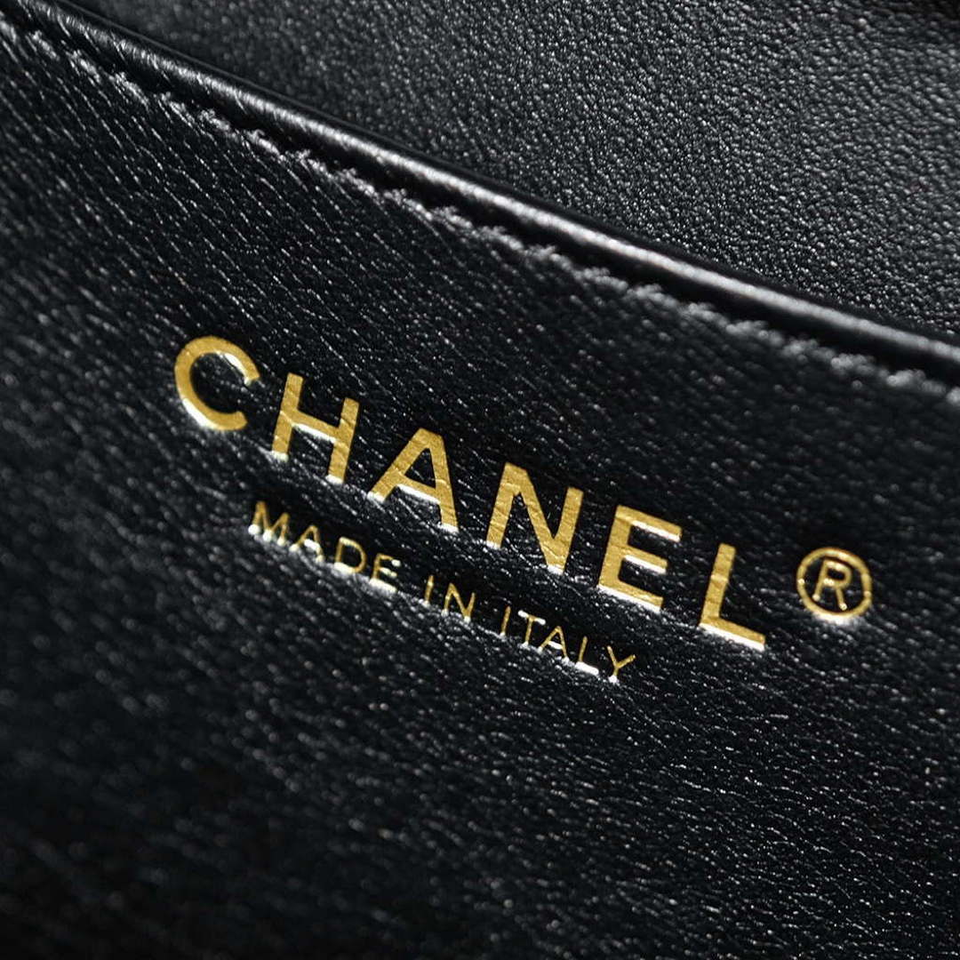 Chanel 25A AS5167 Autumn and Winter New Vanity Box Lambskin Bag Black
