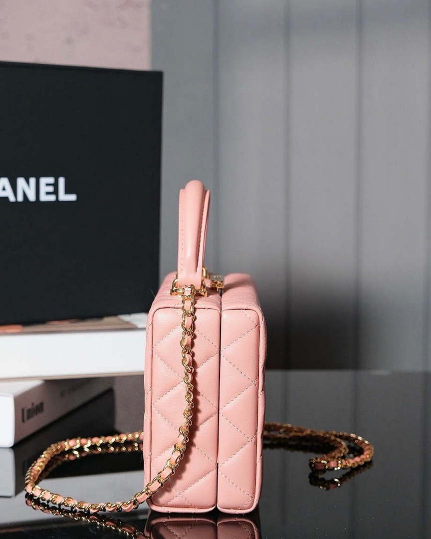 Chanel 25A AS5167 Autumn and Winter New Vanity Box Lambskin Bag Pink