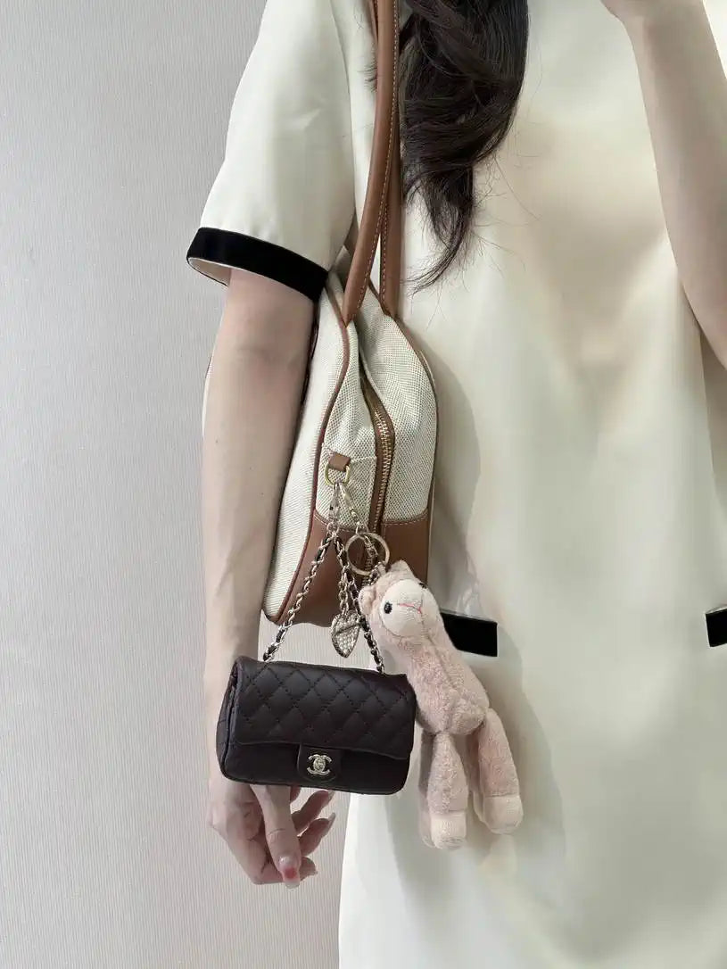 Chanel 25A Mini Flap Bag Lambskin AS4670 Wine Red