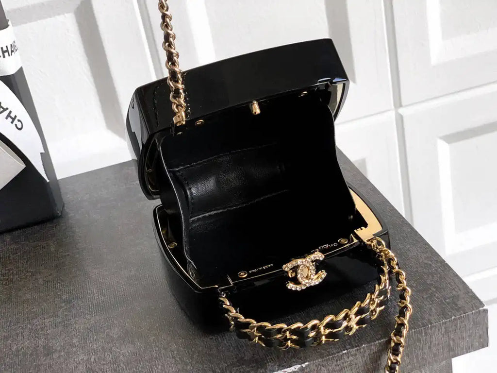 Chanel 25B Makeup Palette Minaudiere Plexi Strass & Gold-Tone Metal AS5652
