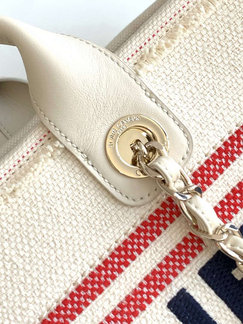 Chanel 25C A66941 Large Shopping Tote Navy Blue