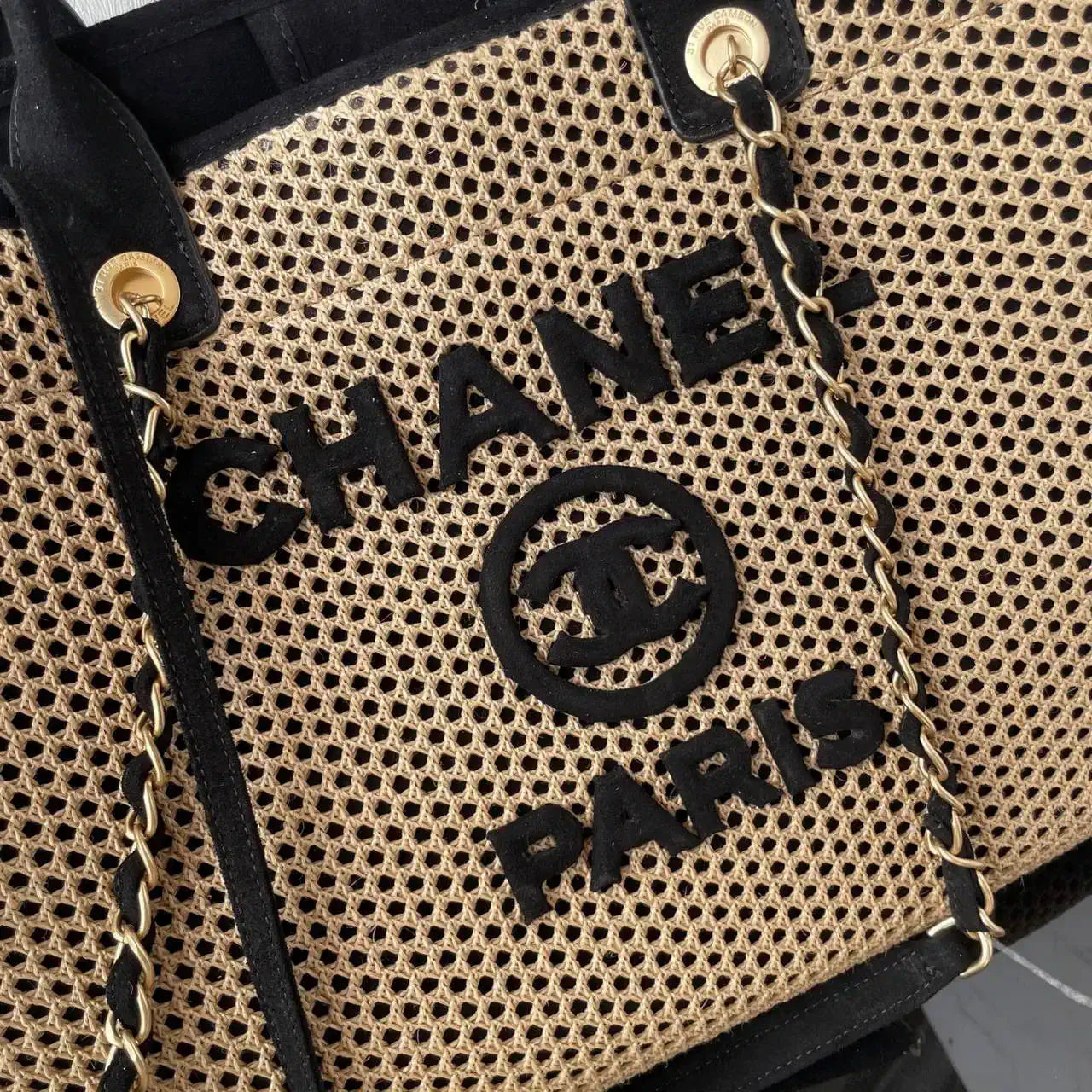 Chanel 25C A66941 Large Shopping Tote Raffia Beige & Black
