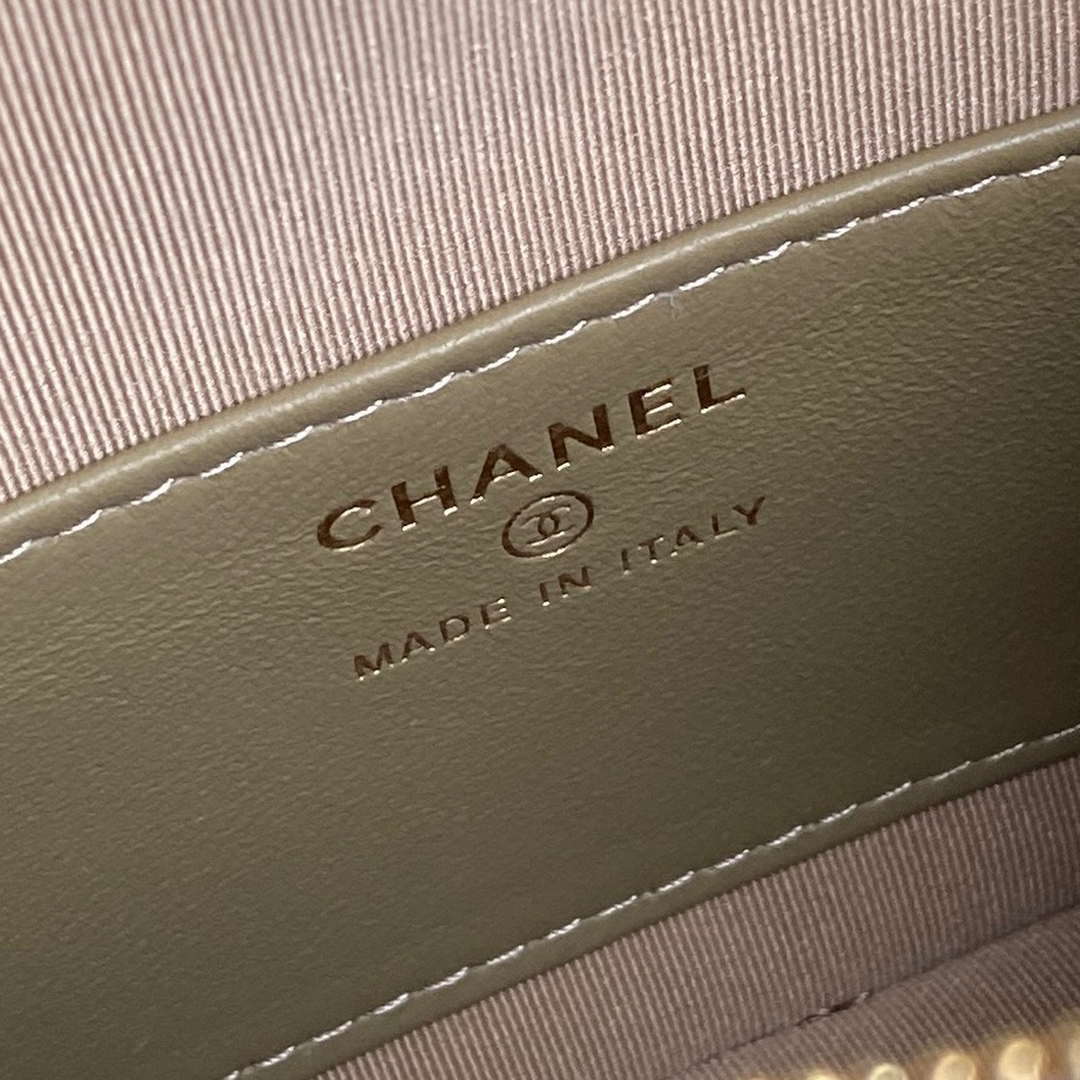 Chanel 25C AP4386 Hobo Grained Calfskin & Gold-Tone Metal Ligth Green - Default Title - View 9