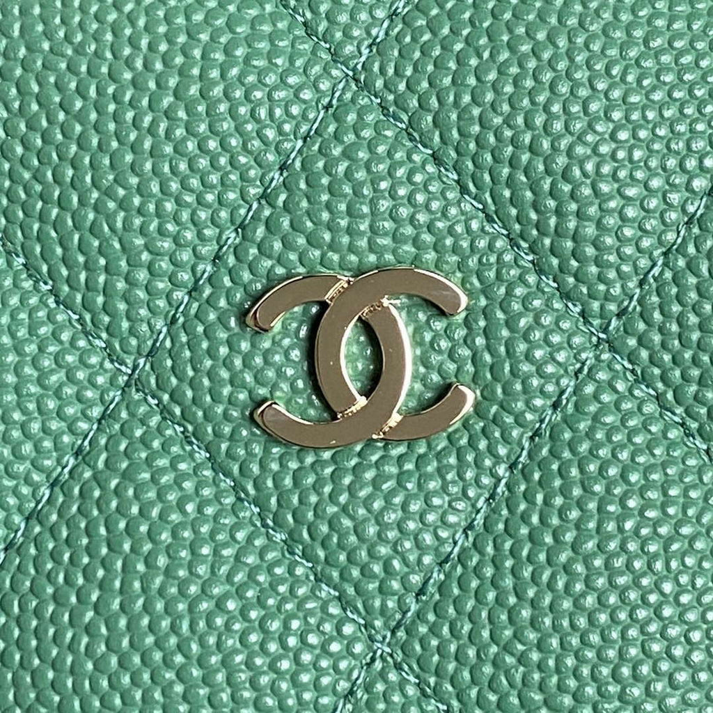 Chanel 25C AP4386 Hobo Grained Calfskin & Gold-Tone Metal Green