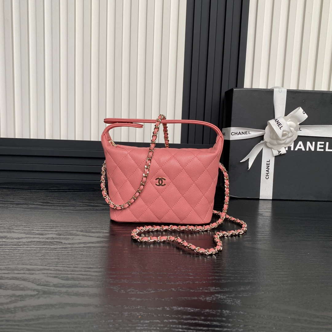 Chanel 25C AP4386 Hobo Grained Calfskin & Gold-Tone Metal Pink - Default Title - View 1