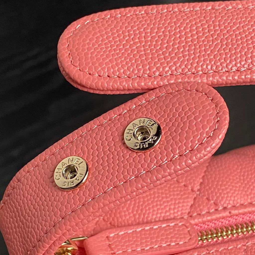 Chanel 25C AP4386 Hobo Grained Calfskin & Gold-Tone Metal Pink