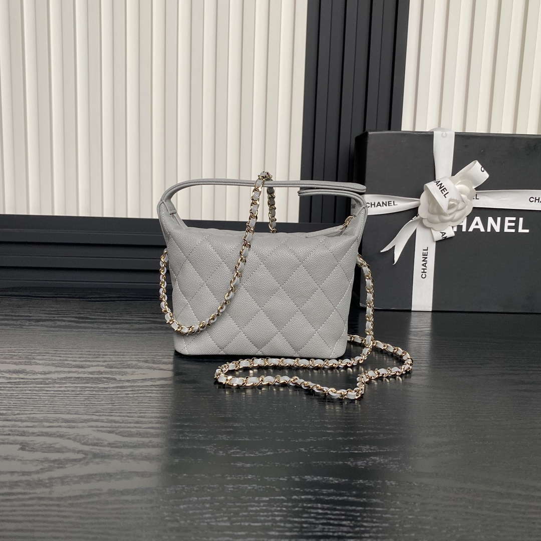 Chanel 25C AP4386 Hobo Grained Calfskin & Gold-Tone Metal Gray