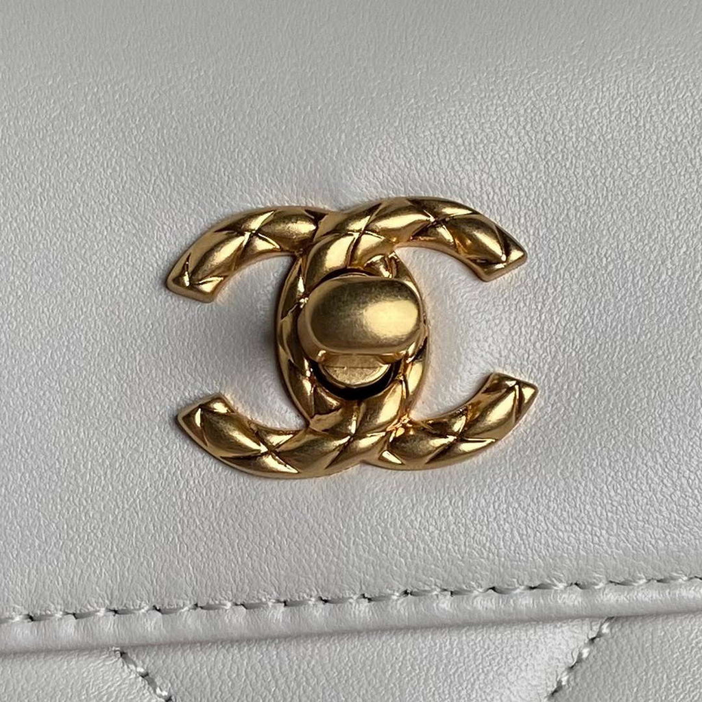 Chanel 25C AS5036 Small Tote Lambskin & Gold-Tone Metal White