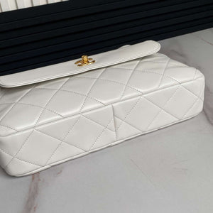 Chanel 25C AS5036 Small Tote Lambskin & Gold-Tone Metal White - Default Title - View 9