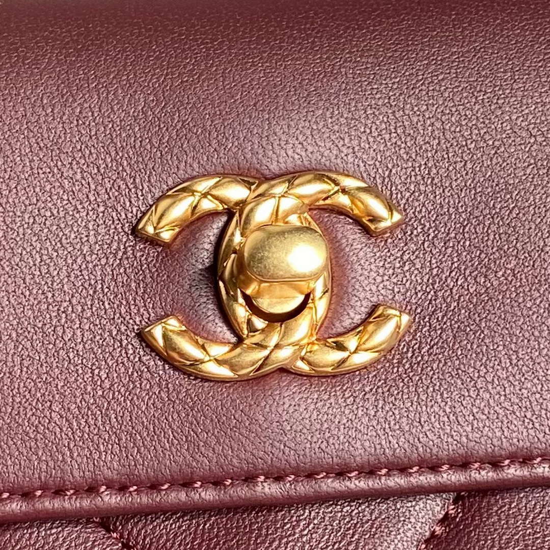 Chanel 25C AS5036 Small Tote Lambskin & Gold-Tone Metal Wine Red - Default Title - View 3