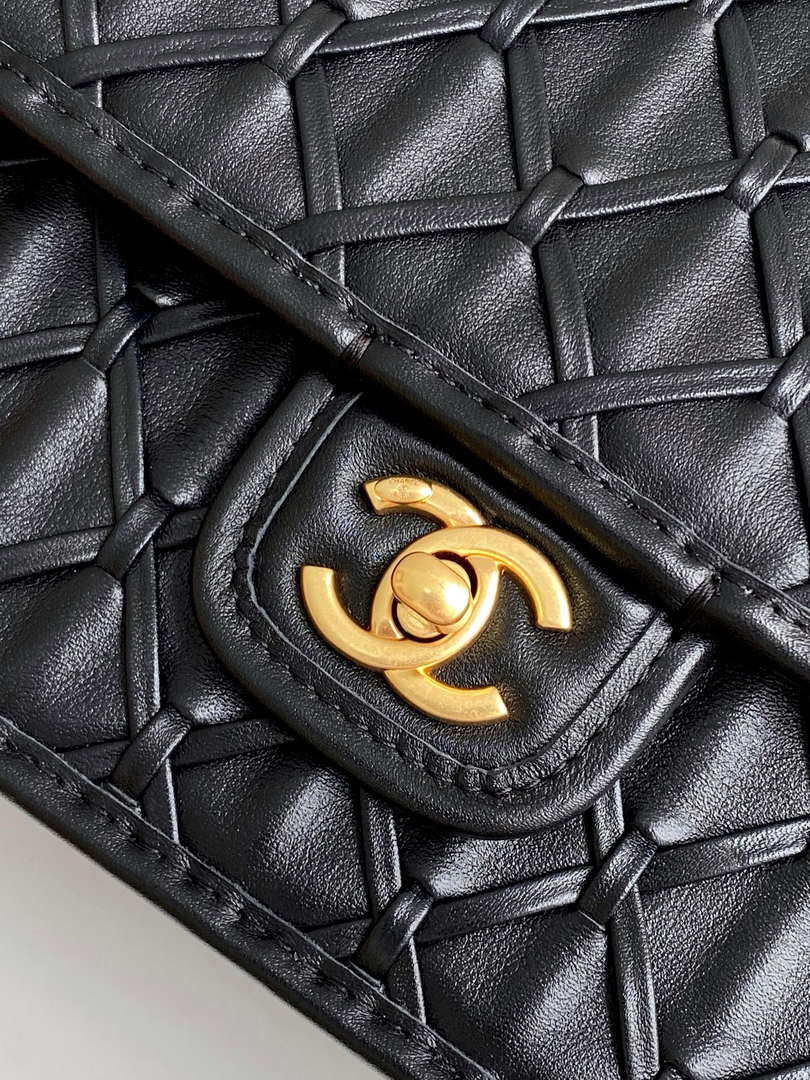 Chanel 25C Flap Bag Metallized Braided Calfskin & Gold-Tone AS4795 Black